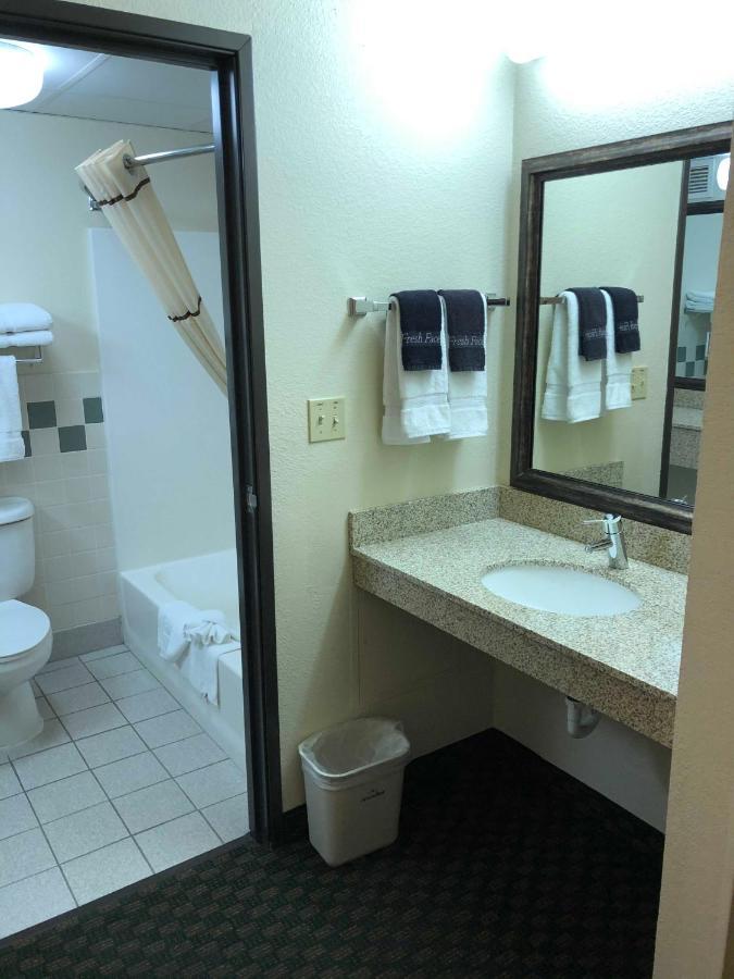 Americinn By Wyndham Cody Esterno foto
